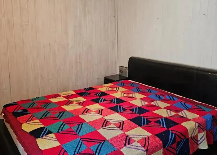 Charming House In Nova De Foz Coa With Private Entrance بيت للعطل